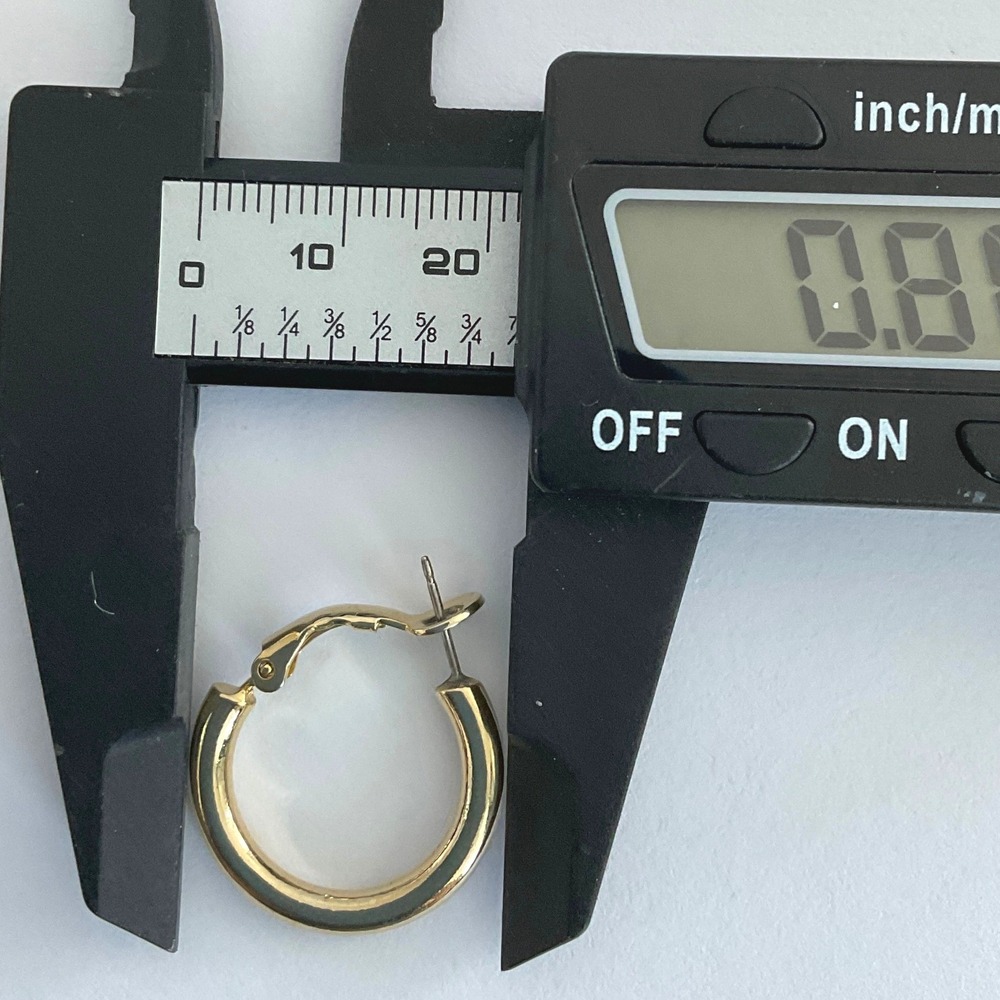 Hoop Earrings Gold Tone Metal Hinged Snap Back Classic Solid Craftsmanship New - Picture 3 of 3